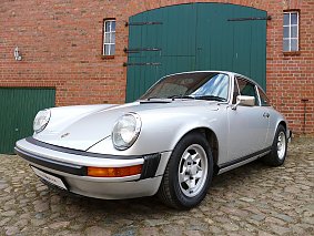 Porsche 911 S Coupe Silver Anniversary