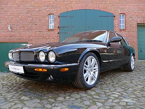 Jaguar XJR V8 Supercharged