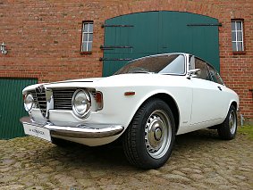 Alfa Romeo Giulia Sprint GT