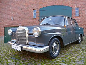 Mercedes Benz 190 C Heckflosse W110
